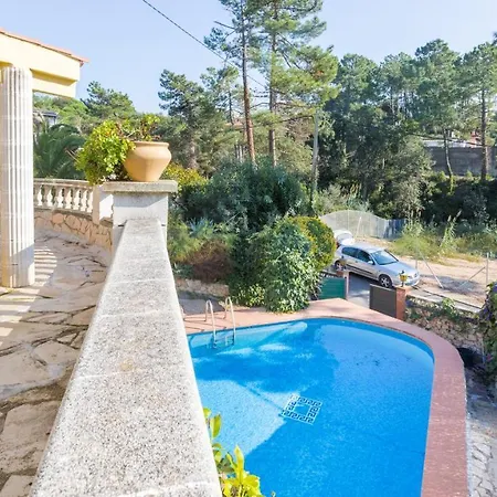 Sleeps 8 With Pool And Wifi * Lloret de Mar